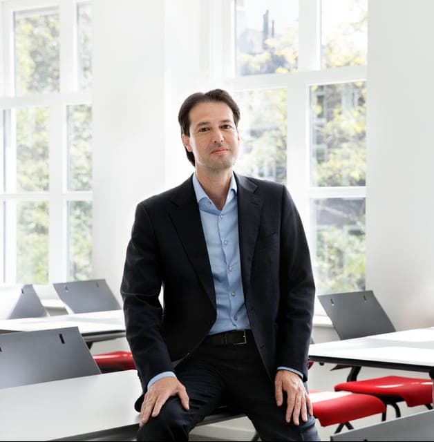 Prof. Dr. Dennis Vink